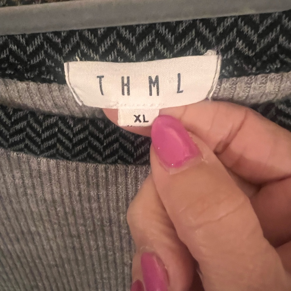 THML Gray Ribbed Sweater - Picture 3 of 6